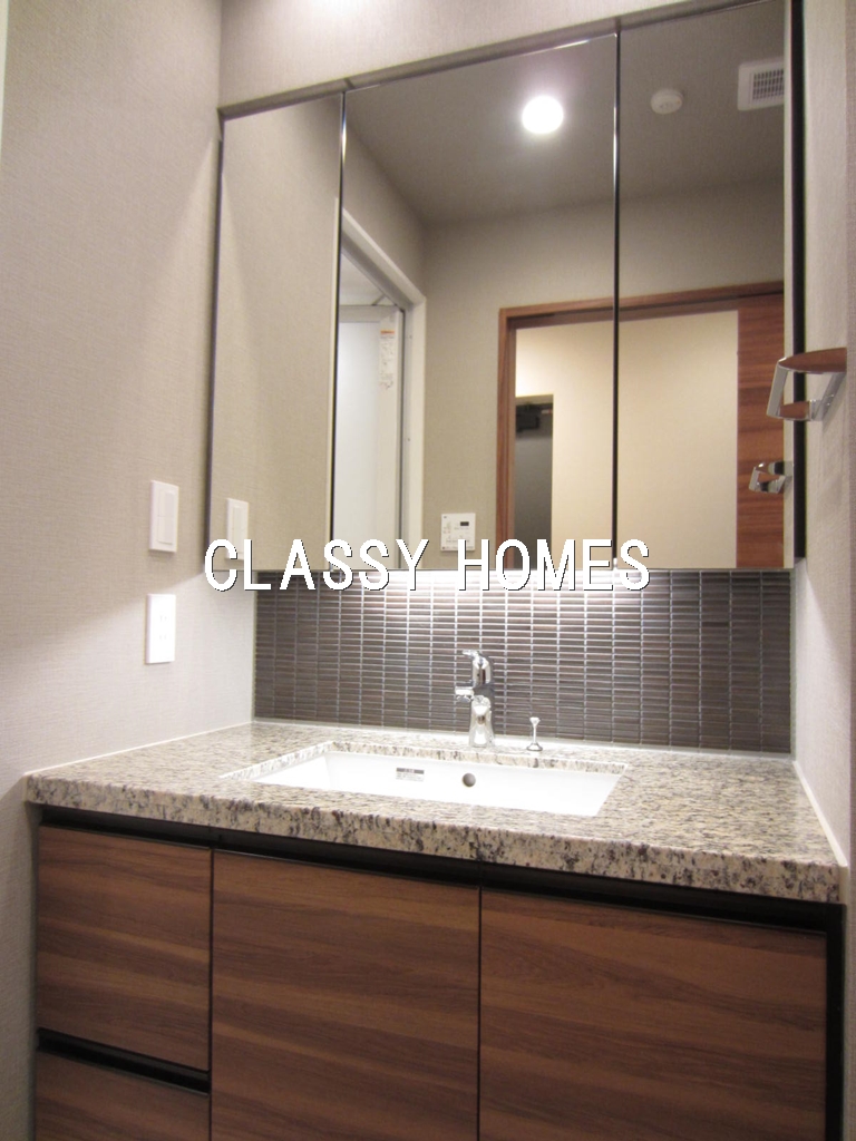 洗面設備　2020年竣工　東京ポートシティ竹芝レジデンスタワー：洗面台