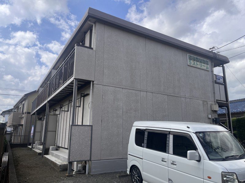 建物外観　建物は耐震耐火に優れたセキスイハイム施工で安心です。