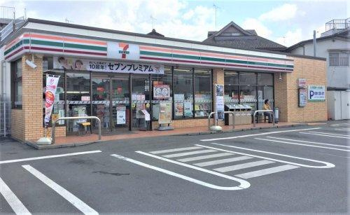 コンビニ　セブンイレブン狛江水道道路店（コンビニ）まで653m