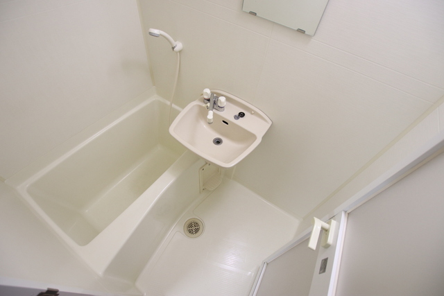 バス・シャワールーム　バスルーム