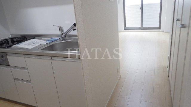 居室・リビング　同物件別部屋です