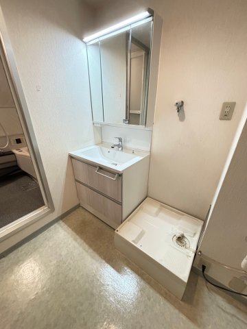 洗面設備　詳細は、RISUMO江坂本店までお問合せください♪