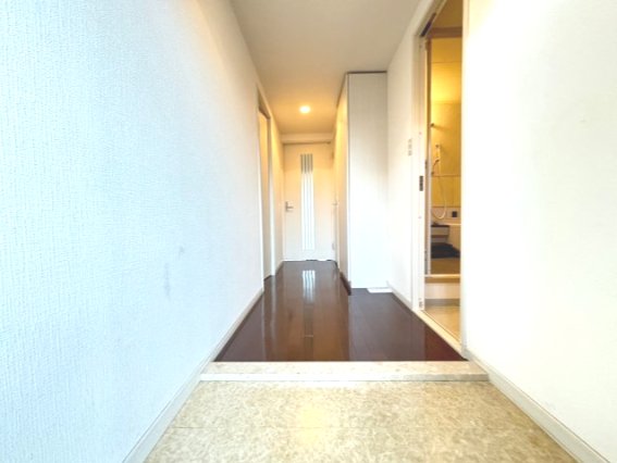 玄関　詳細は、RISUMO江坂本店までお問合せください♪