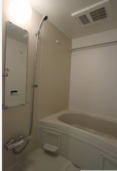 バス・シャワールーム　※同シリーズ別部屋参考写真