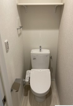 トイレ　※同シリーズ別部屋参考写真