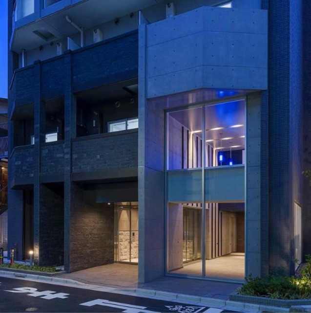 エントランス　エントランス部分