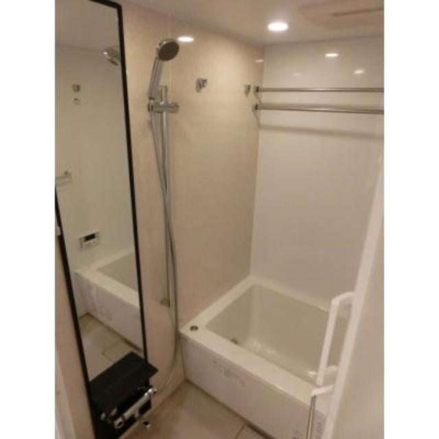 バス・シャワールーム　※写真は同タイプ住戸です。