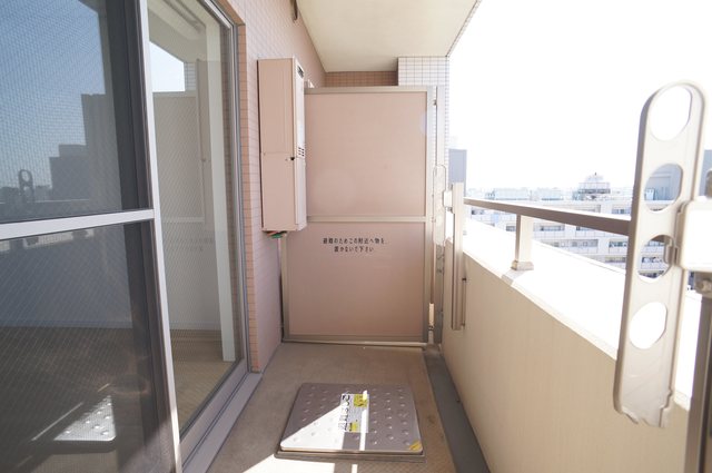 バルコニー　参考写真（同建物別部屋のものです）