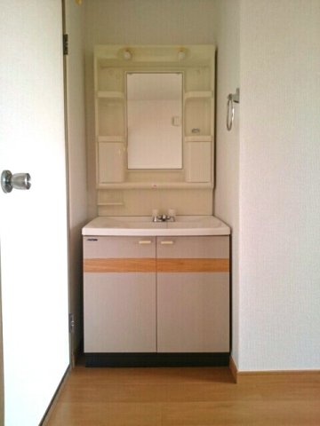 洗面設備　広い洗面スペース