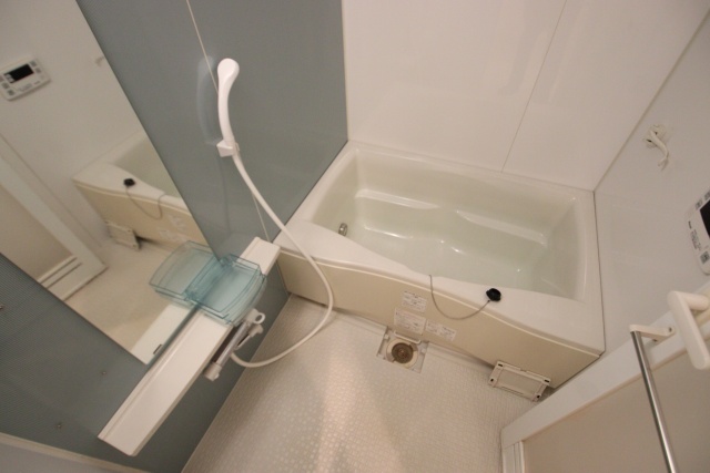 バス・シャワールーム　※別室の参考写真の為、現況優先です。