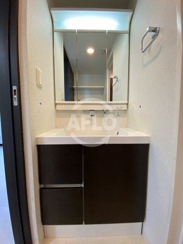 洗面設備　エステムプラザ梅田・中崎町IIIツインマークスサウスレジデンス