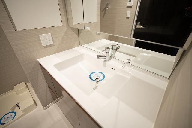 洗面設備　洗面所