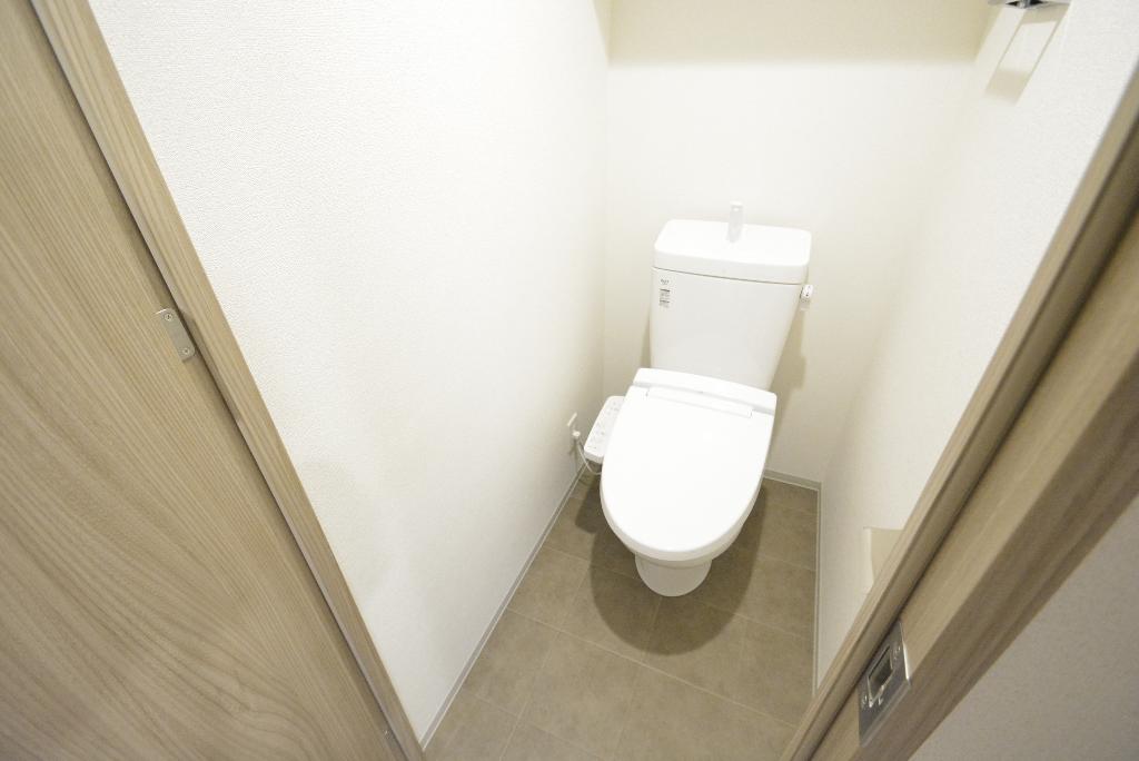 トイレ　シャワー付トイレ