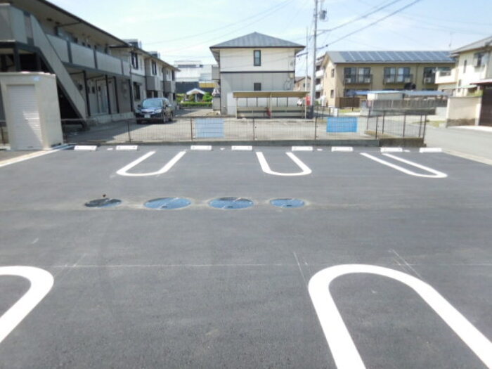 駐車場　１０２号室の写真を利用