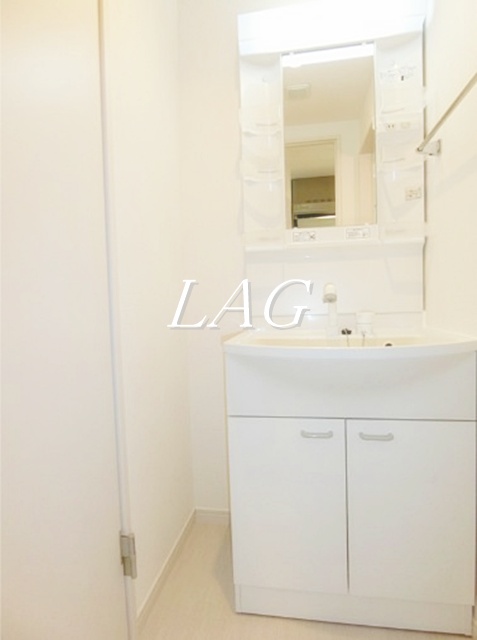 洗面設備　洗面台です。