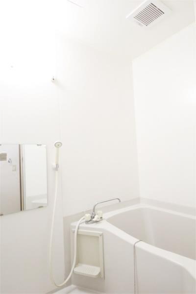 バス・シャワールーム　バス・トイレ別