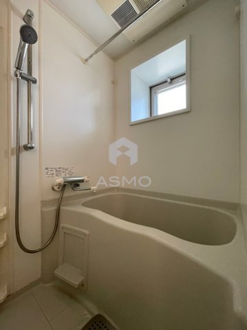 バス・シャワールーム　同マンション別部屋参考写真