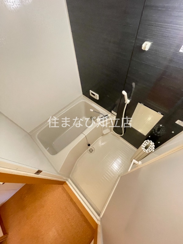 バス・シャワールーム　同型別部屋写真