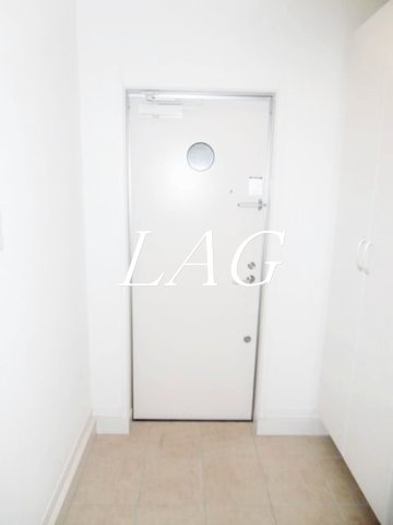 玄関　玄関です。