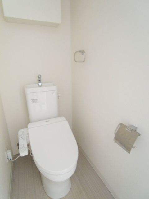 トイレ　★お部屋探しは株式会社タウンハウジング東京まで★
