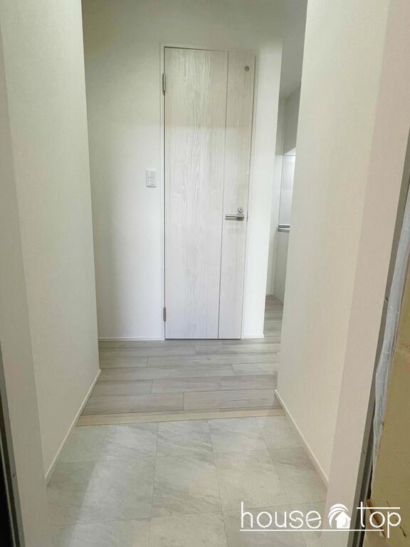 玄関　実際のお部屋の写真