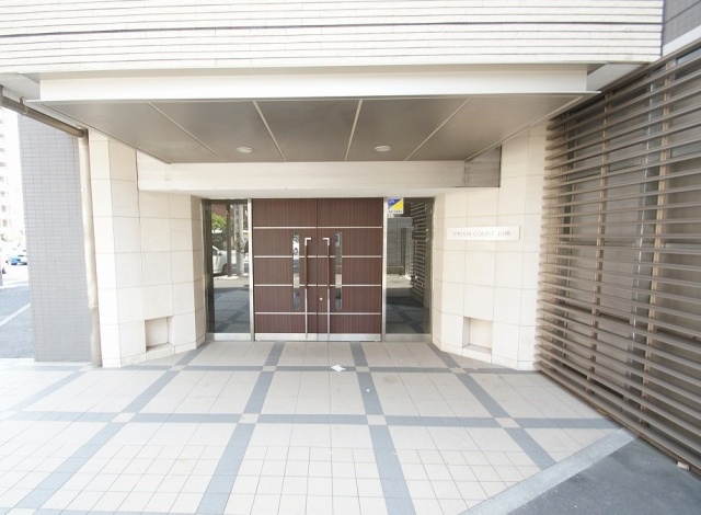 エントランス　お洒落なエントランスアプローチ