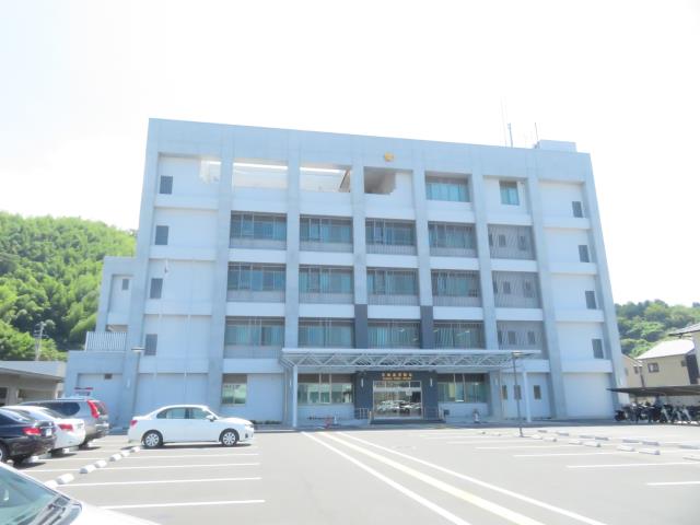警察署・交番　宇和島警察署（警察署・交番）まで621m