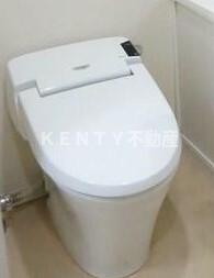 トイレ　清潔感のあるトイレです