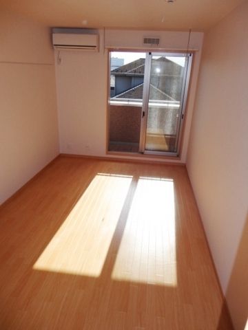 居室・リビング　★居室写真です★