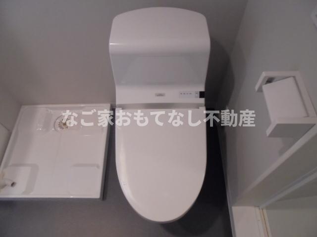 トイレ　同型タイプ