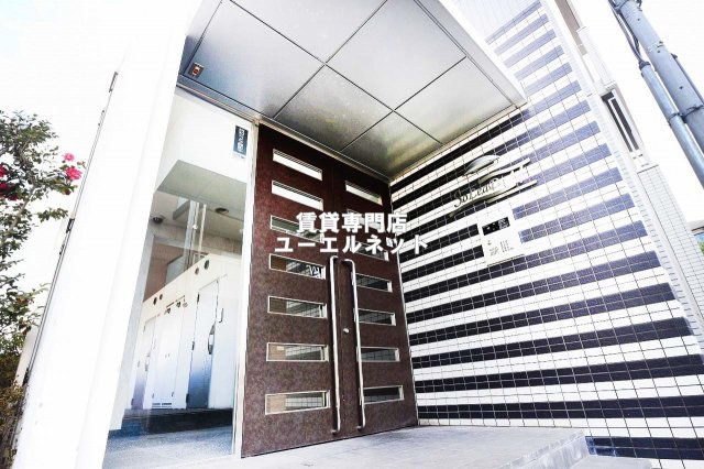 建物外観　シンプルで洗練されたデザインが毎日の暮らしに心地よさをプラス