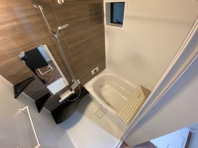 バス・シャワールーム　たっぷりのお湯に浸かりながらリフレッシュタイム