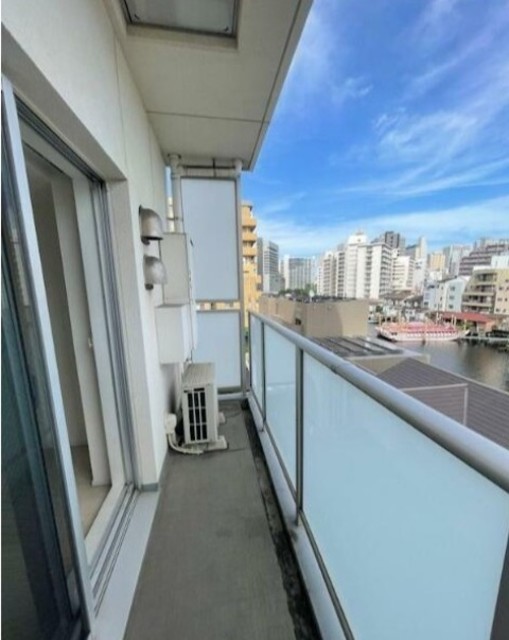 バルコニー　同仕様・同タイプ