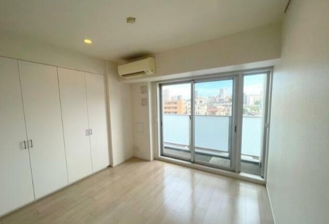 居室・リビング　同仕様・同タイプ