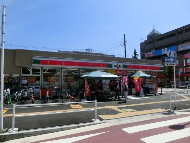 コンビニ　サンクス（コンビニ）まで240m