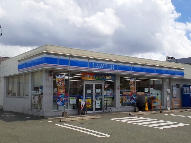 コンビニ　ローソン熊本北郵便局前店（コンビニ）まで350m