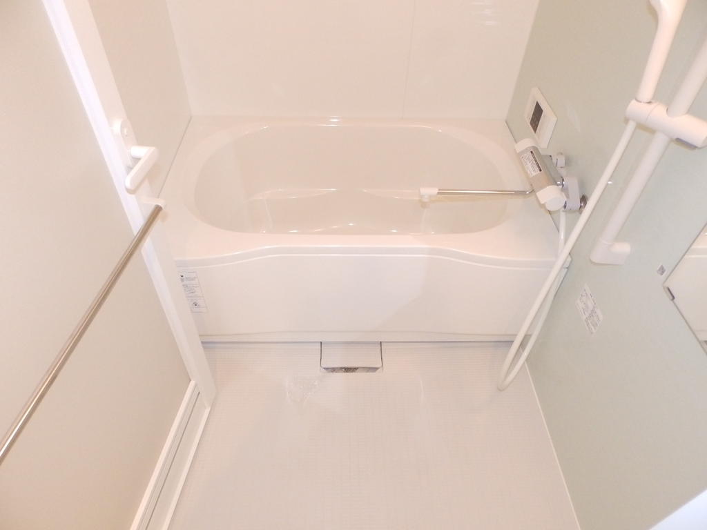 バス・シャワールーム　追い焚き可