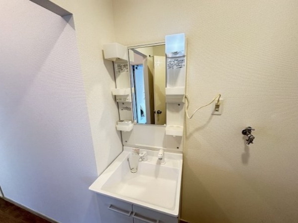 洗面設備　類似です