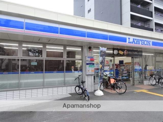 コンビニ　ローソン（コンビニ）まで163m