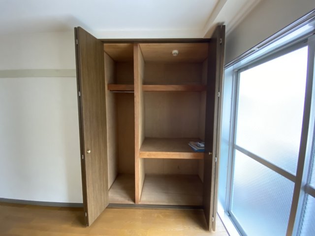 収納　※同建物ほかのお部屋の写真です。