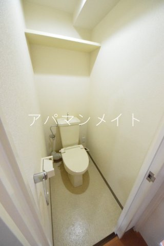 トイレ　清潔感のあるトイレです