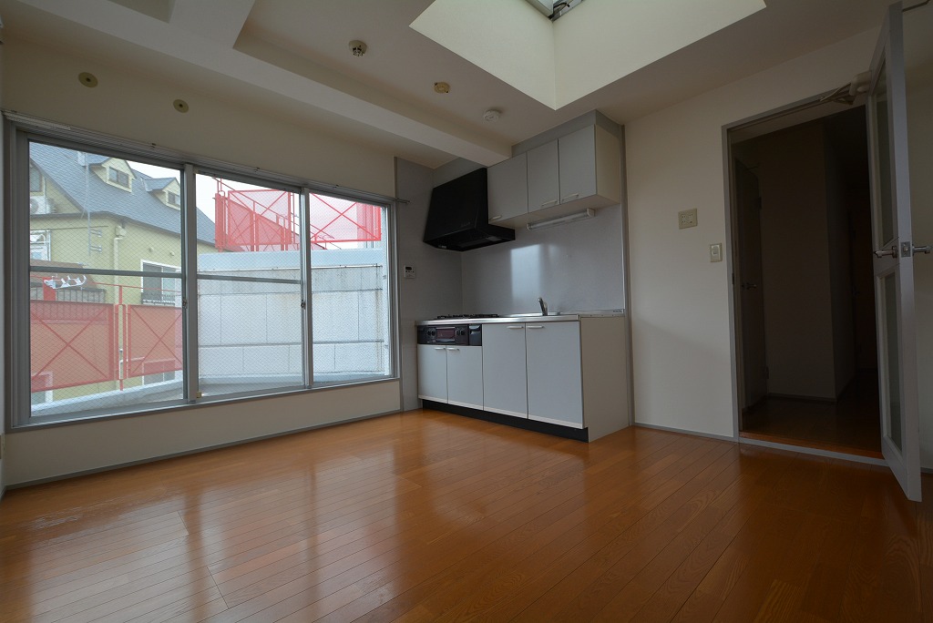 居室・リビング　角部屋住戸で過ごしやすくてオススメです！