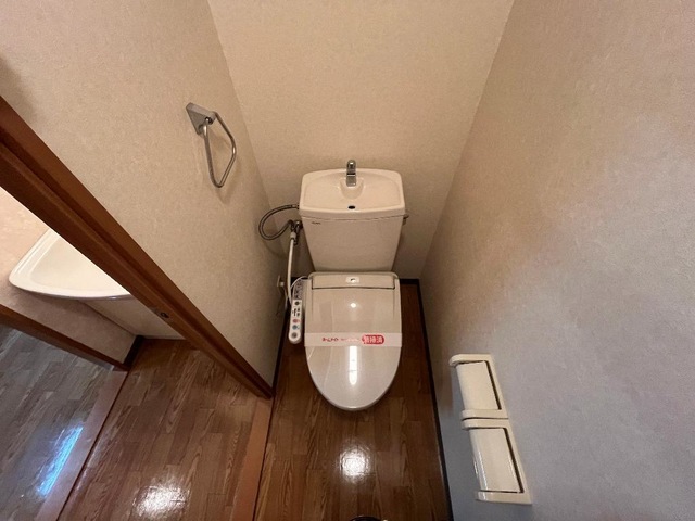 トイレ　シャワー付トイレ