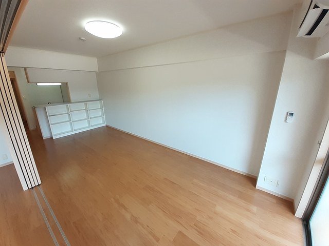 居室・リビング　使いやすい居間です