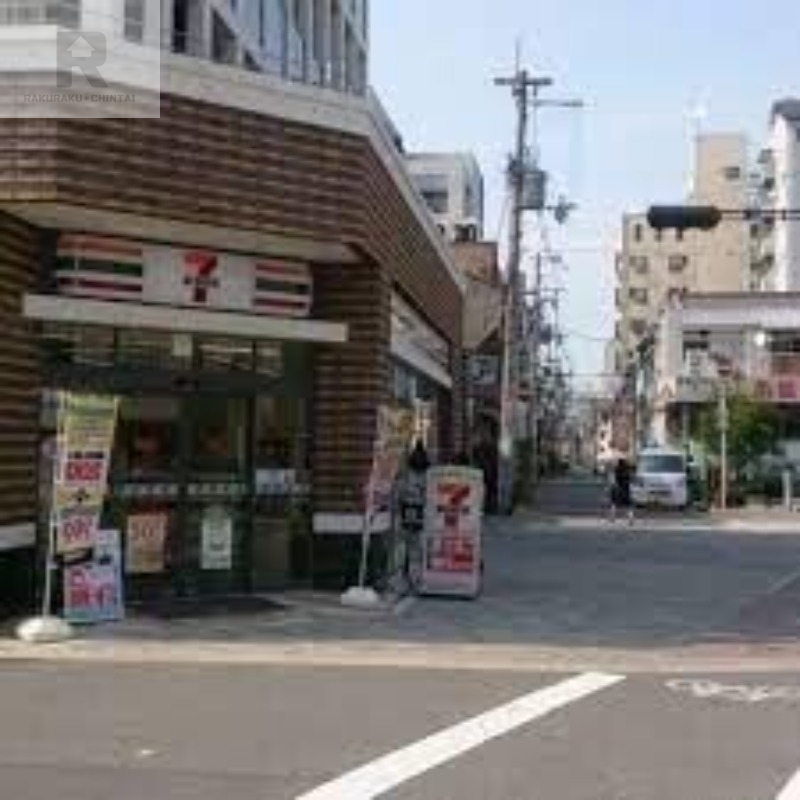 コンビニ　セブンイレブン大阪玉造1丁目店（コンビニ）まで439m