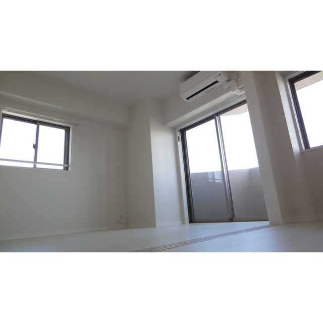 居室・リビング　ネストピア博多駅前II