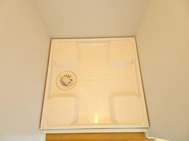 洗面設備　■室内洗濯機置き場