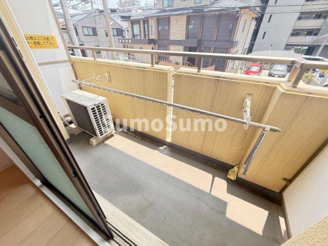 バルコニー　お洗濯にも便利なバルコニー付き