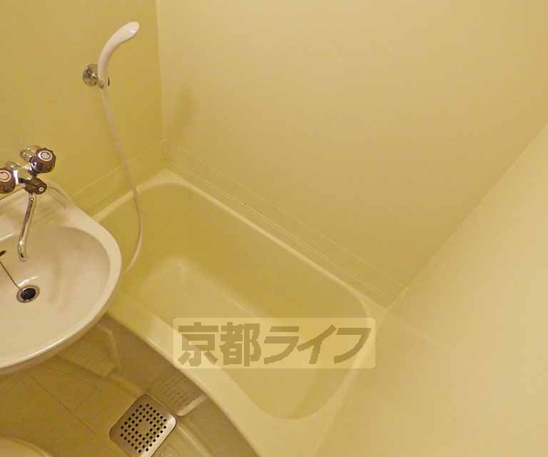 バス・シャワールーム　バスです。