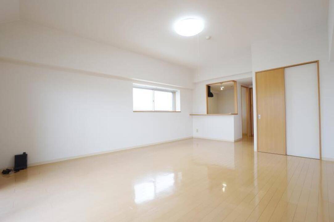 居室・リビング　リビング